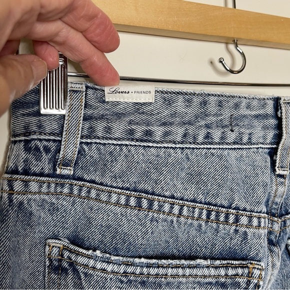 Lovers and Friends Logan Distressed Cropped Raw Edge Denim in Lost Hills preppy - Picture 7 of 16